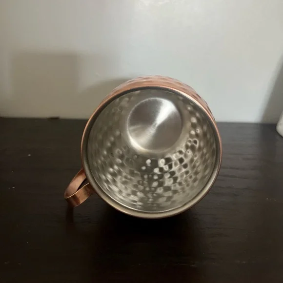 Copper Mug. Great for Moscow mules or drinks en general. - Picture 3 of 8